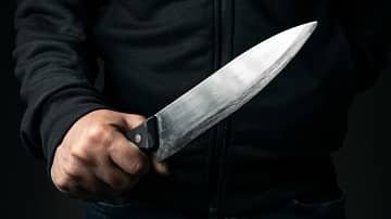 حکم استفاده از سلاح سرد